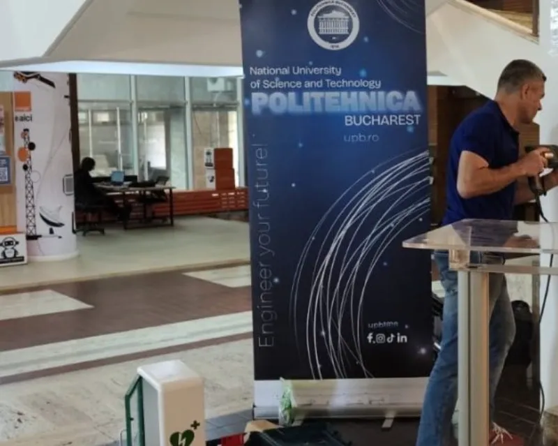 Crucea Roșie amplasează 22 de defibrilatoare publice care vorbesc cu utilizatorii