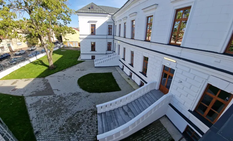 Consiliul Județean Arad a dat astăzi publicității imagini frumoase cu noul spital de Oncologie din Arad