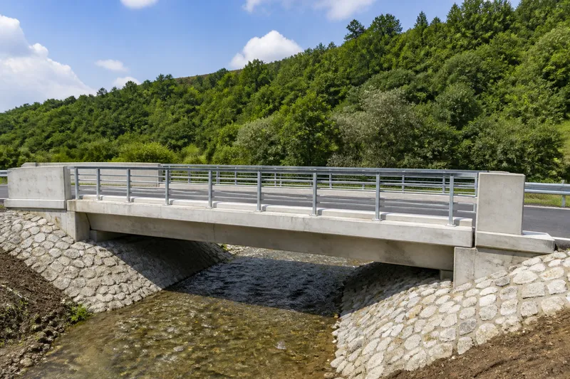 Pod nou în satul Păniceni din comuna Căpușu Mare, finanțat de Consiliul Județean Cluj