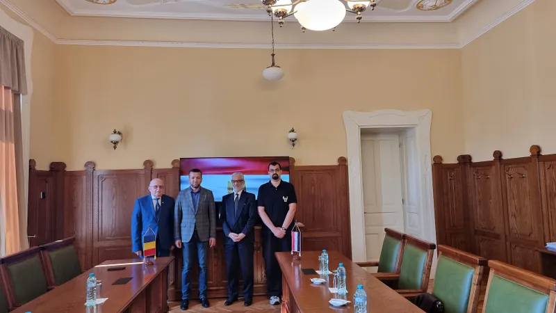 Ambasadorul Egiptului, în vizită la Primăria Oradea