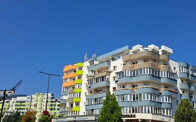 S-au finalizat lucrările de creștere a eficienței energetice a blocului A de pe Bulevardul Iuliu Maniu din municipiul Deva