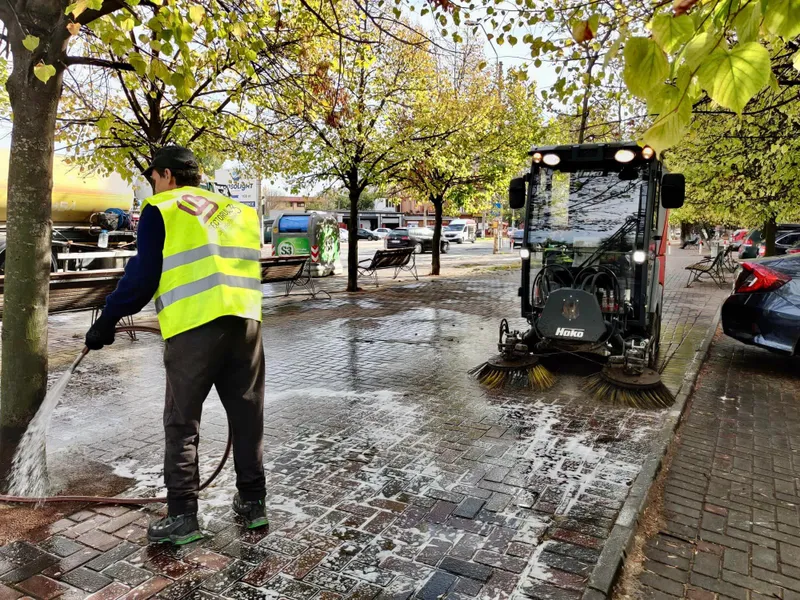 Curățenia de toamnă continuă în Sectorul 3!