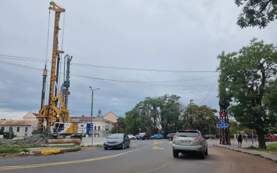 Breteaua de deviere a traficului pe direcția Averescu - Magheru a  fost lărgită