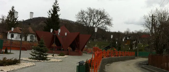 PRIMĂRIA PROVIŢA DE SUS