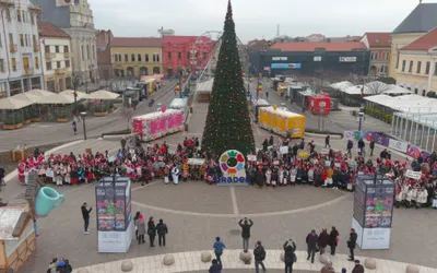 „Noi umblăm a colinda”, cu sute de elevi din tot județul