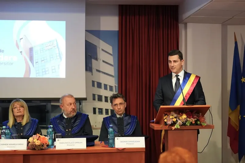 PREMIERĂ PENTRU MARAMUREȘ: Primii studenți ai UMF Cluj-napoca – extensia Baia Mare au marcat startul anului universitar 2023-2024