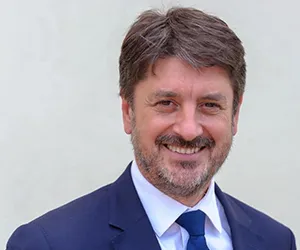 Adrian Teban, Președintele Asociației Orașelor din România și primarul orașului Cugir despre cum vrea AOR să sprijine orașele mici și mijlocii în acccesarea fondurilor europene