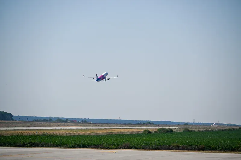 Aeroportul Oradea: Wizz Air lansează zboruri directe către Roma Fiumicino și Dortmund