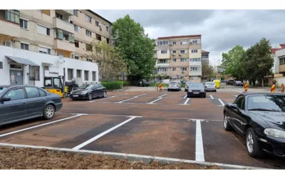 Din 2024, parcarea de domiciliu se plătește doar la primărie. Plățile efectuate în 2023 prin asociații, în curs de actualizare