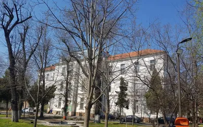 Proiectul privind Renovare energetică moderată a două corpuri de clădire aparținând Spitalului Clinic Județean de Urgență Arad