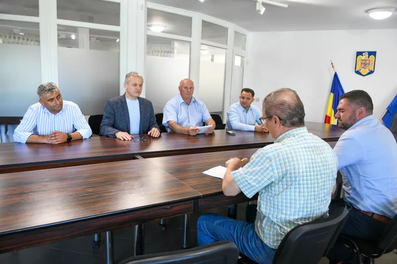 S-a semnat contractul pentru modernizarea drumului Fughiu – Husasău de Criș