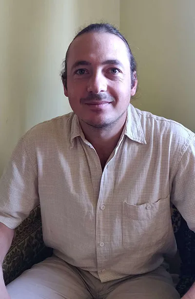 Arta lui Călin de la Atelierul de sculptură Stefi LemnArt făurită cu dalta, cu ciocanul și cu sufletul