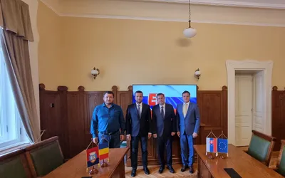 Ambasadorul Slovaciei în vizită la Primăria Oradea