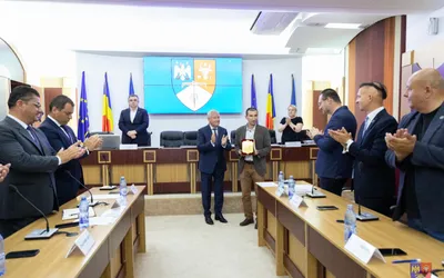 Moment festiv emoționant în cadrul ședinței ordinare a Consiliului Județean Vrancea de astăzi