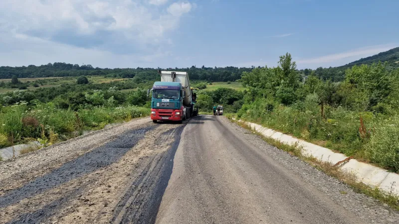Iustin Cionca: Turnăm primul strat de asfalt pe Dieci-Dezna!