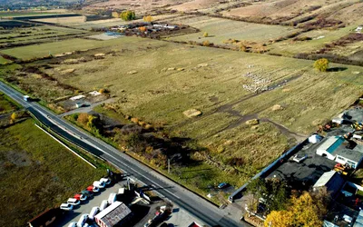 S-a semnat contractul pentru construirea Parcului Industrial Aleșd