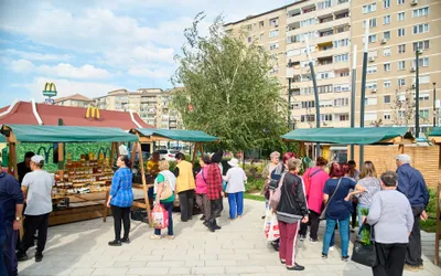Piață volantă în Cartierul Nufărul
