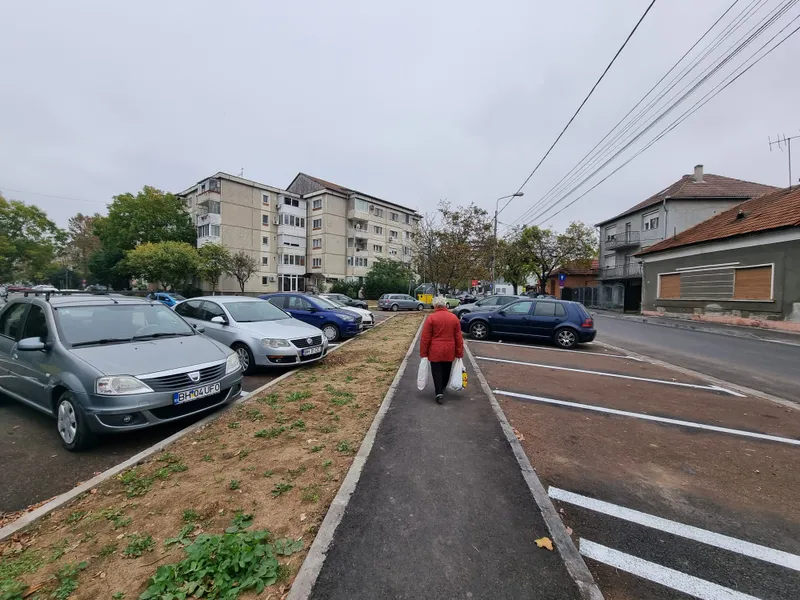 Primăria Oradea continuă lucrările de amenajare parcărilor de  domiciliu