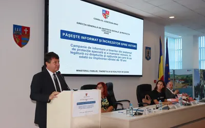 Campanie de informare a tinerilor instituționalizați