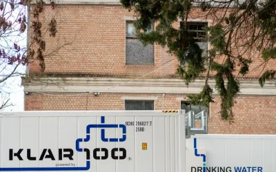 Apa din Fântânele este oficial potabilă, după inundațiile de la Praid. Sistemul de desalinizare furnizat de Klarwin a devenit operațional