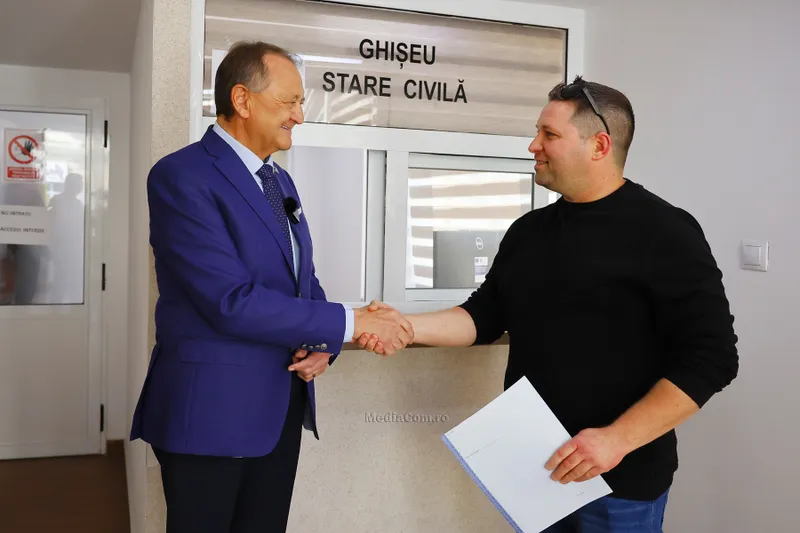 A fost eliberat primul certificat de naștere digital la Turda