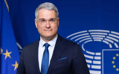 „Nu am visat prea mult, ci ne-am asumat mult”.  Sfaturile și recomandările ministrului Dragoș Pîslaru pentru reprezentanții administrației locale