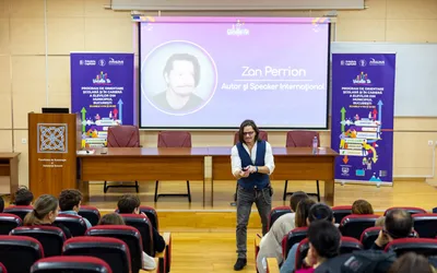 Peste 123.000 de elevi, părinți și profesori au participat anul acesta la programul „VOCAȚIA TA!”