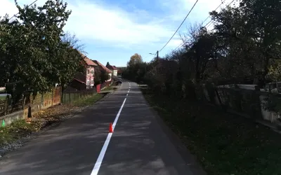 Lucrări de marcaje rutiere în lungime de aproape 340 de kilometri, pe 25 de sectoare de drumuri județene