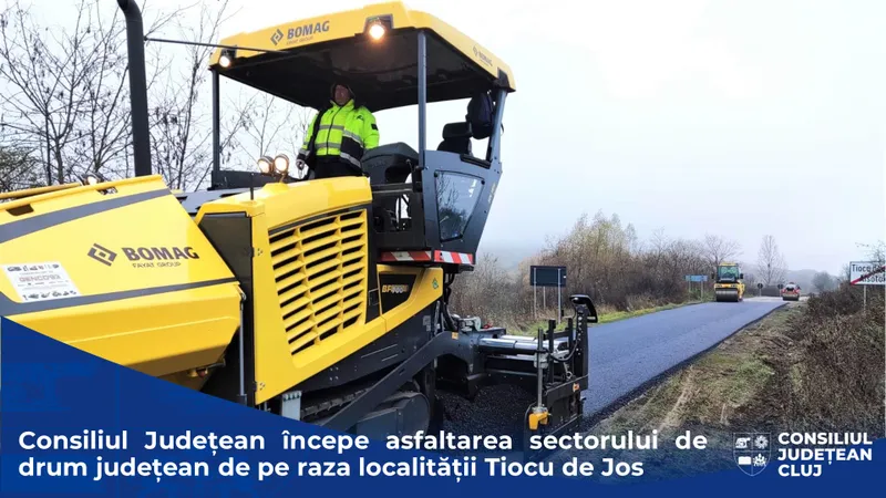 Consiliul Județean începe asfaltarea sectorului de drum județean de pe raza localității Tiocu de Jos