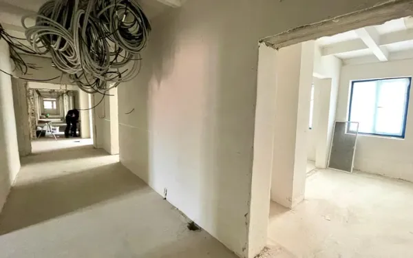 Lucrările de renovare energetică a Secției de Psihiatrie Zărnești avansează: 70,14% implementare