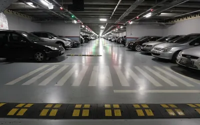 Au intrat în vigoare noi tarife pentru parcarea „Decebal”