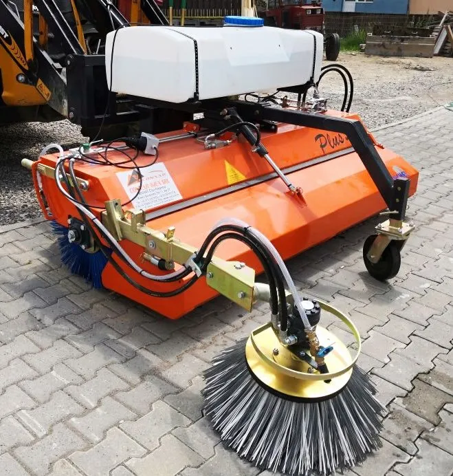 Perie pentru maturat asfalt Plus 590