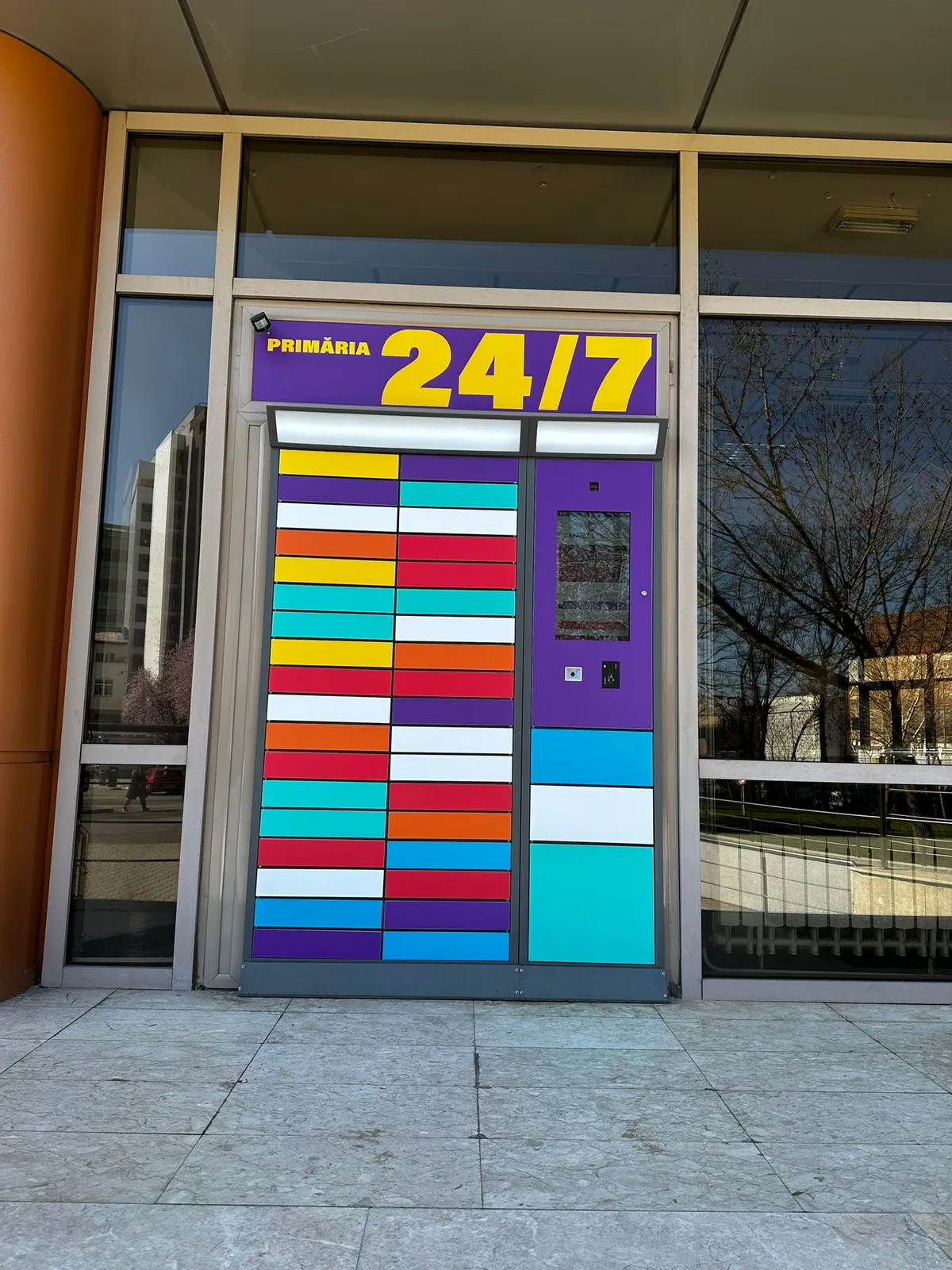 Dulapuri inteligente pentru livrare a documentelor catre cetateni 24/7