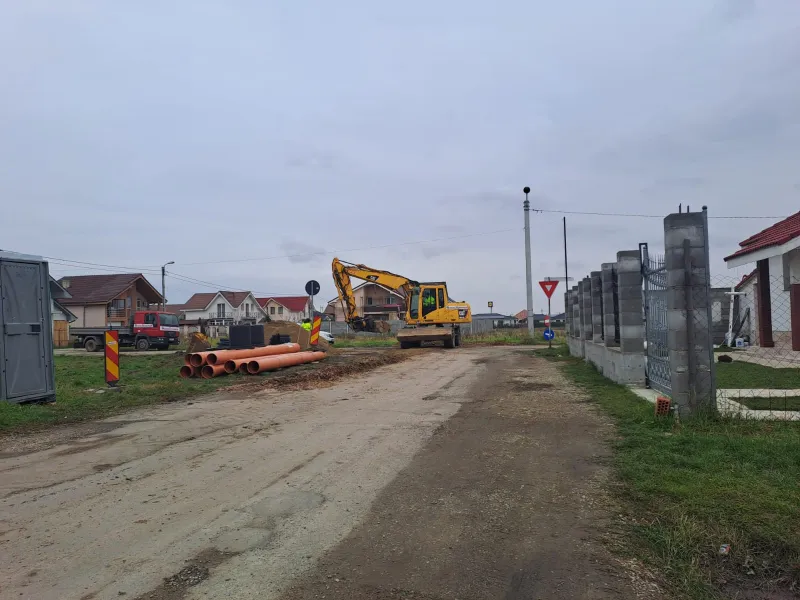 Se lucrează la modernizarea unor străzi din cartierele  Grigorescu și Tineretului