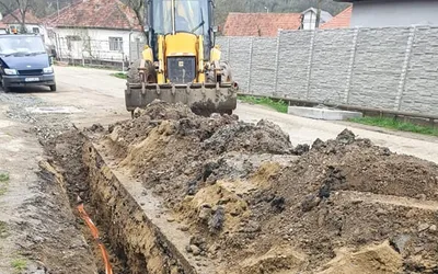 Se înființează rețele de canalizare în două sate din comuna Mociu