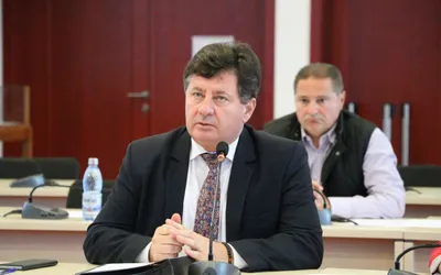 Pistă de biciclete între Arad și Pecica