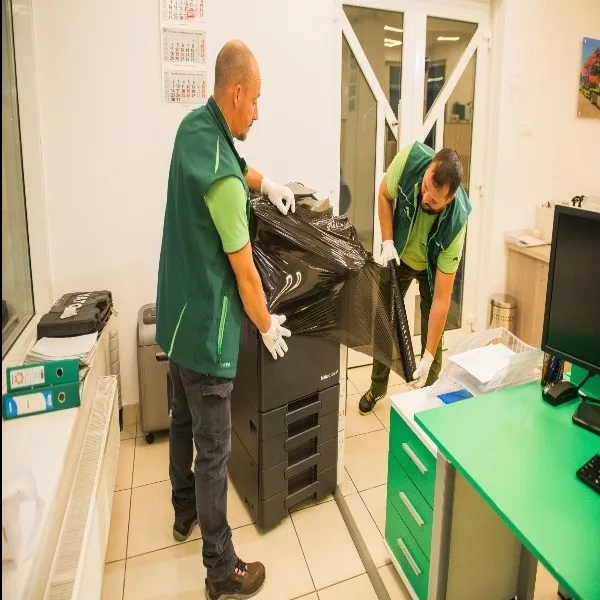 Servicii de manipulare si mutarii